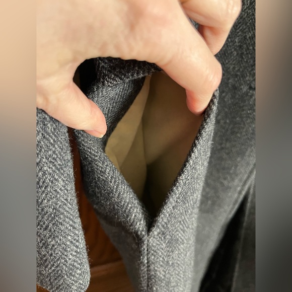 Ladies Brooks Brothers Chesterfield Tweed Herringbone Coat- size 8 - Picture 10 of 16